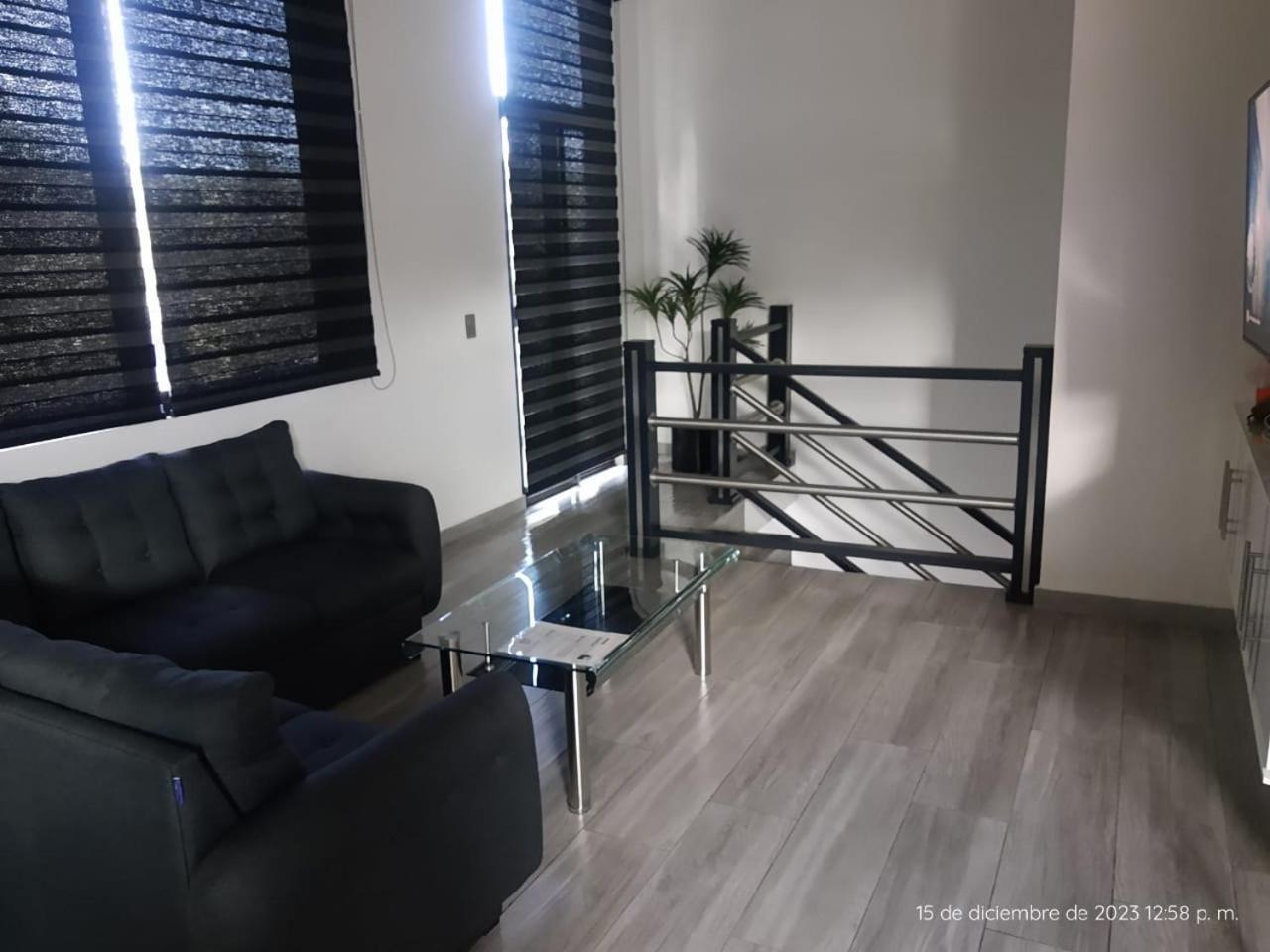 דירות מסמיטלה Departamento Glorieta מראה חיצוני תמונה